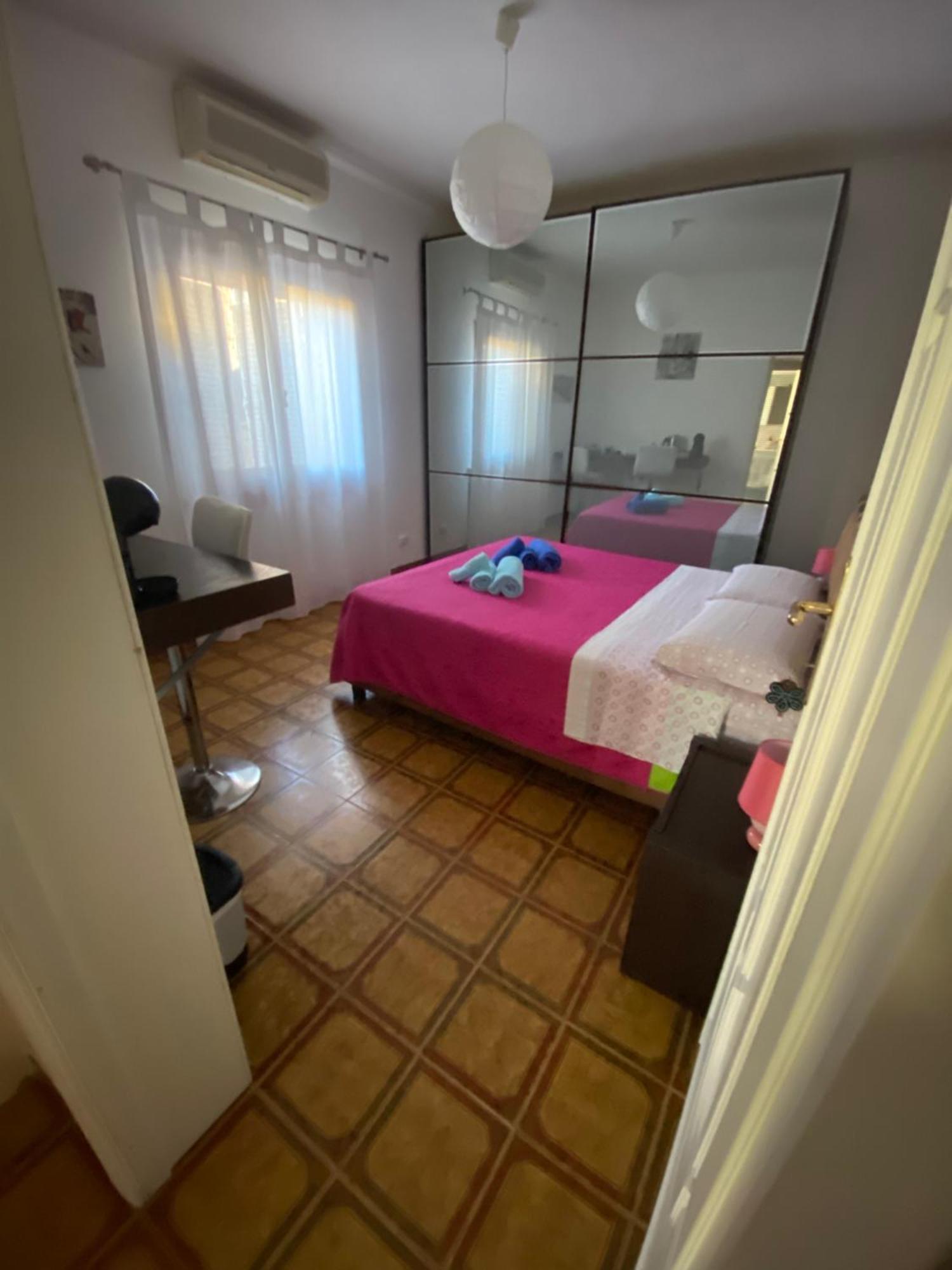 A Casa Da Mari Stanza Privata Bagno Condiviso Lägenhet Olbia Exteriör bild